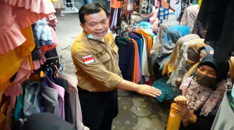 Doakan Jadi Gubernur Jambi, Pedagang Yakin Al Haris Sosok yang Amanah