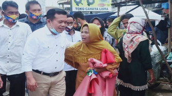 Blusukan ke Pasar Simpang Sungai Rengas, Al Haris Bicara Revitalisasi Pasar di Jambi
