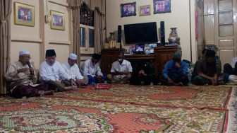 Haris Terharu Disambut Silaturahmi di Rumah Kelahiran Abdurrachman Sayoeti