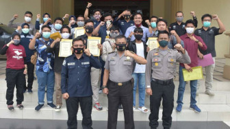 Polda Jambi Berikan Penghargaan Kepada Juara Film Pendek Polda Jambi Tahun 2020