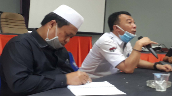 Pilkada Ditengah Pandemi, Seluruh TPS Disediakan Baju Hazmat