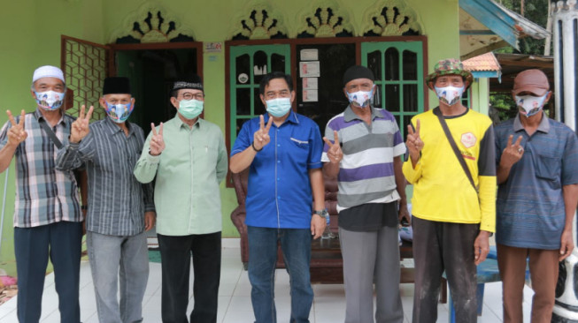 Masyarakat Dua Desa di Kecamatan Sungai Gelam Deklarasi Dukung Pasangan FU-SN