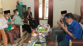 Ustadz Muslimin Yakin Fachrori dapat Mengemban Amanah untuk Menjadi Gubernur Jambi