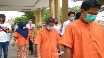 Ibu dan Anak Jadi Kurir Sabu