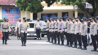 Kapolda Pimpin Apel Pergeseran Personel Pam TPS Pilkada Serentak