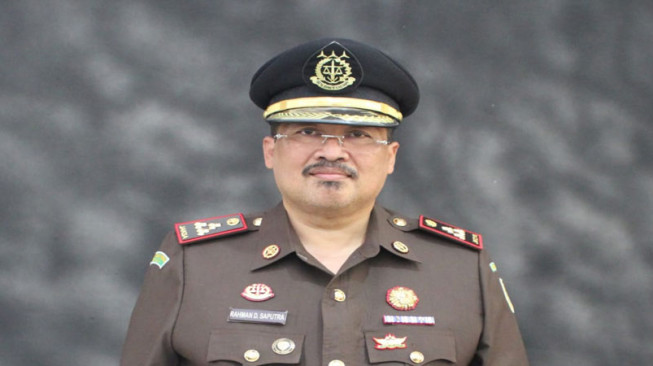 Wafat Saat Terpapar Covid-19, Kajari Jambi Dimakamkan sesuai Protokol Kesehatan