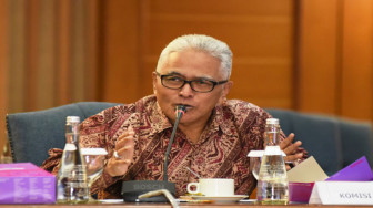 Komisi II DPR Tetapkan Sembilan Komisioner Ombudsman