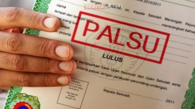 Gunakan Ijazah Palsu Saat Pilkades, Hazim Kades Terpilih Dibekuk Polisi