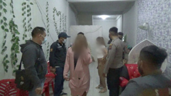 Waduh... Ada Prostitusi di Karaoke