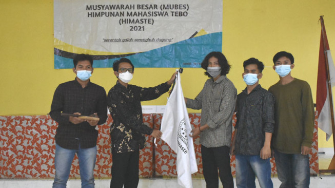 Yoga Pangestu Resmi Nahkodai Ketua Umum Himaste Jambi 2021-2023