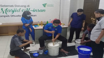 Bank Sampah SPIRIT Gelar Pelatihan Pembuatan Sabun Cuci Piring
