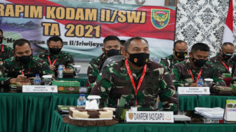 Danrem 042/Gapu Ikuti Rapim Kodam II/Sriwijaya Tahun 2021