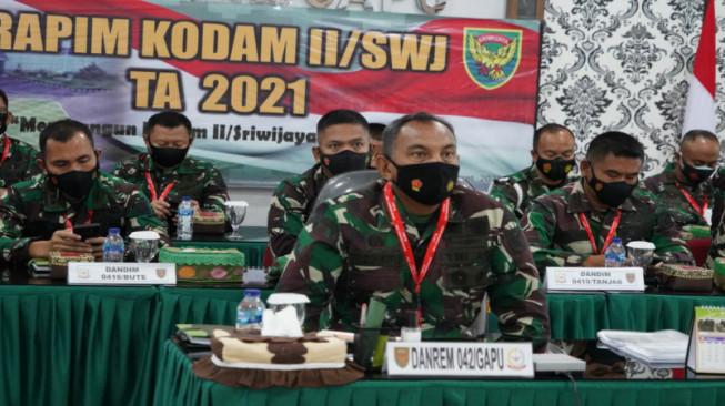 Danrem 042/Gapu Ikuti Rapim Kodam II/Sriwijaya Tahun 2021