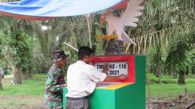 Pembangunan Tugu TMMD Tinggal Pembuatan Taman