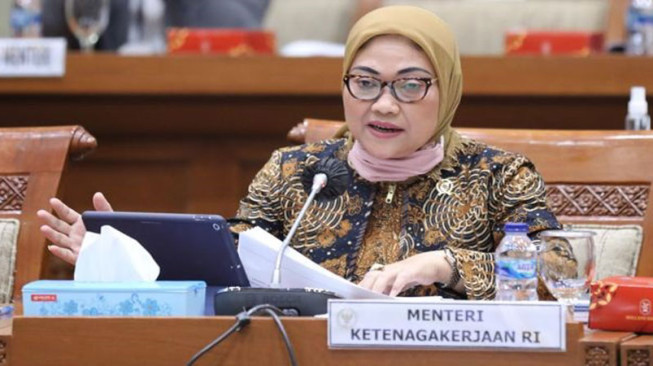 Menteri Ida Minta Perusahaan Giant Menjamin Hak Pekerja