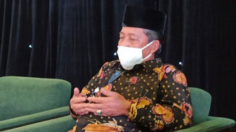 Pesan Kyai Sani : Jangan Pelit dengan Doa