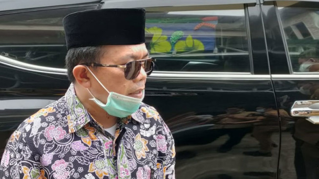 Corona di Merangin Merangkak Naik Lur
