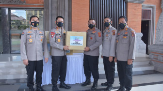 Polda Jambi Salurkan Bantuan Korban Bencana NTT