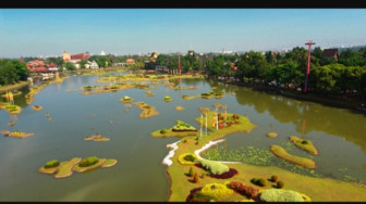 TMII di "KLB" Pemerintah, Moeldoko Kunjungi TMII, Nitizen Mencimeeh..