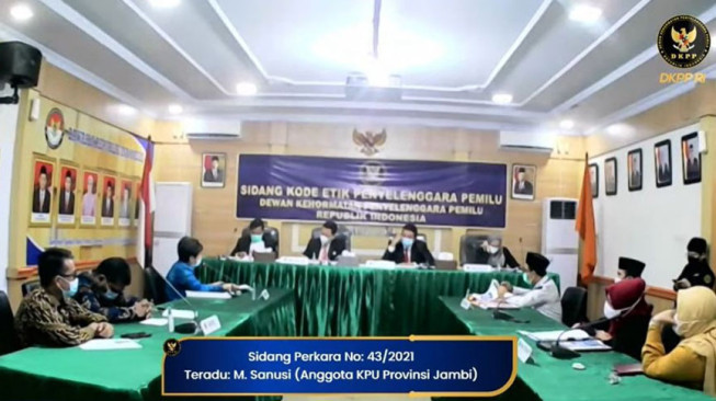 Perkara Sanusi Diputuskan Hari Ini, Ansori Harap Seadil-Adilnya