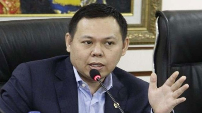 Tidak Efektif dan Pernah Gagal, Penggabungan Kemendikbud dan Ristek Mesti Ditinjau Ulang