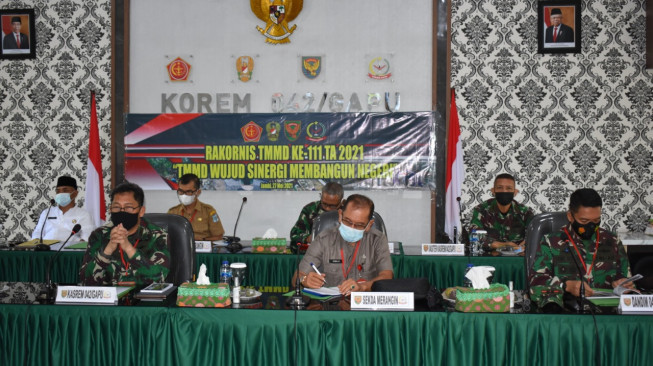 Bahas Rakornis TMMD 111, Korem 042/Gapu Gelar Vicon Bersama Waaster Kasad