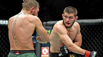 Khabib Ngaku Diiming-imingi Rp1,4 Triliun Lawan Floyd Mayweather