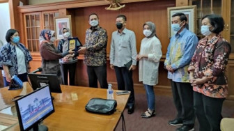 Bapemperda DPRD Provinsi Jambi Dalami Materi Pencabutan Perda