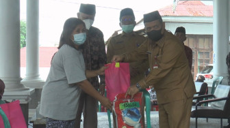 Pemprov dan Puskud Provinsi Jambi Bagikan Sembako Gratis