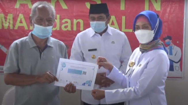 Ratusan Lansia Antusias Ikut Pekan Vaksinasi