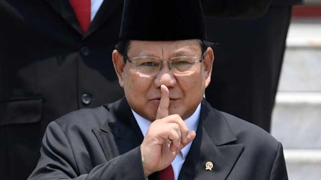 Menhan Prabowo: Gak Usah Munafik, Saya Tak Mau Tanda Tangan!