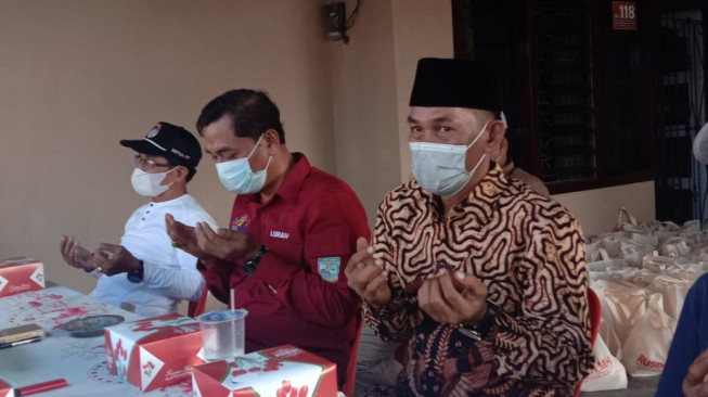Rusdi Anggota DPRD Senggol Warga Mayang, Rajin Berjemur dan Olahraga