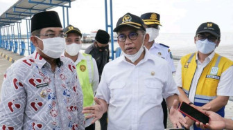Anwar Sadat Bersama H Bakri Tinjau Pelabuhan Roro Kuala Tungkal