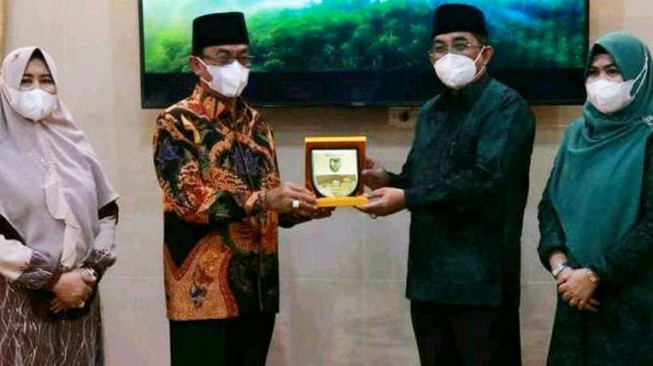 Bupati Tanjung Jabung Barat Disambut Hangat Pemkab Indragiri Hilir