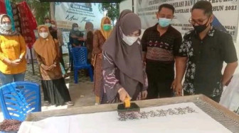 Fadhilah Sadat Ajak Semua Elemen Kembangkan Batik Tanjung Jabung Barat