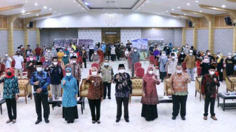 Bupati Buka Vaksinasi Massal Bagi ASN dan Honorer Tanjung Jabung Barat
