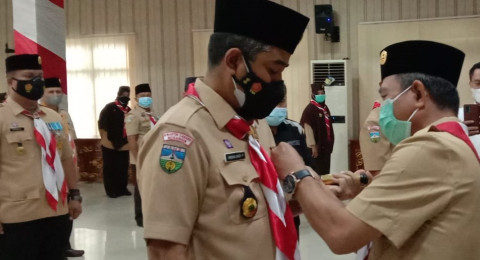 Hari Pramuka, Plt Bupati Beri Penghargaan untuk Kapolres dan Dandim