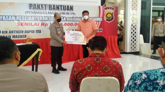 Polda Jambi Terima Alkes Covid-19 Senilai 1 Miliar