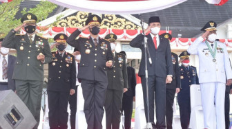 Kapolda Jambi Ikut Upacara HUT RI di Lapangan Kantor Gubernur