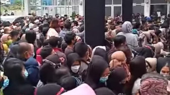 Masya Allah, Lagi PPKM Gini Terjadi Kerumunan Massa di Kota Jambi
