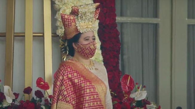 Puan Pakai Baju Adat Minang, Tokoh Sumbar Sebut Kemenakan Rajo