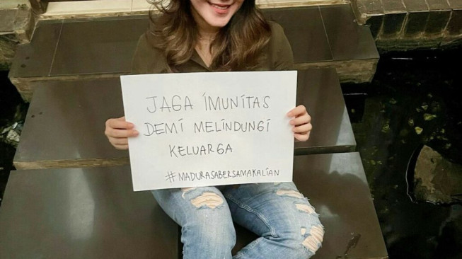 Sherrin Tharia Janda Zumi Zola Diperiksa KPK