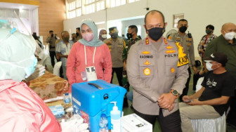 Kapolda Jambi Hadiri Gerakan Nasional 7 Juta Vaksin