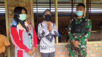 Bangunan Sekolah Dipercantik, Dua Guru Menangis Haru