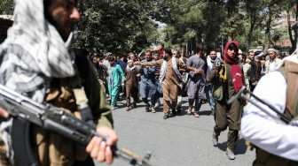 Dikuasai Taliban, Afghanistan Ditinggal AS sampai Kelaparan