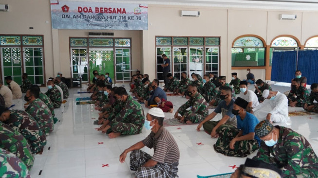 Doa Bersama Menyambut HUT ke-76 Tentara Nasional Indonesia