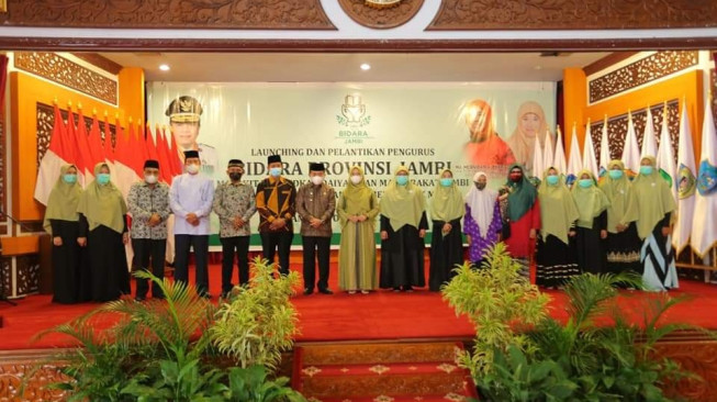 Haris Lantik Ibu-ibu Bidara Provinsi Jambi