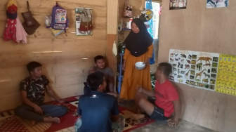 Kebersamaan Satgas TMMD dan Warga Makin Akrab