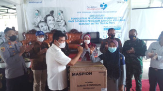BKKBN Bareng Sutan Adil Hendra Sosialisasi Pendataan Keluarga di Muaro Jambi
