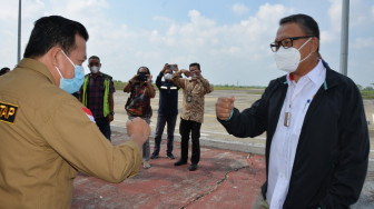 Dihadapan Anak Buah Jokowi, Haris: Legalkan Sumur Bajubang